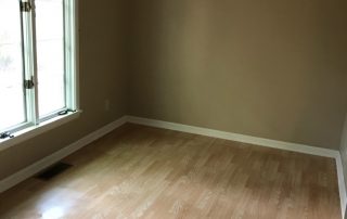 lafayette-living-room-clean-floors